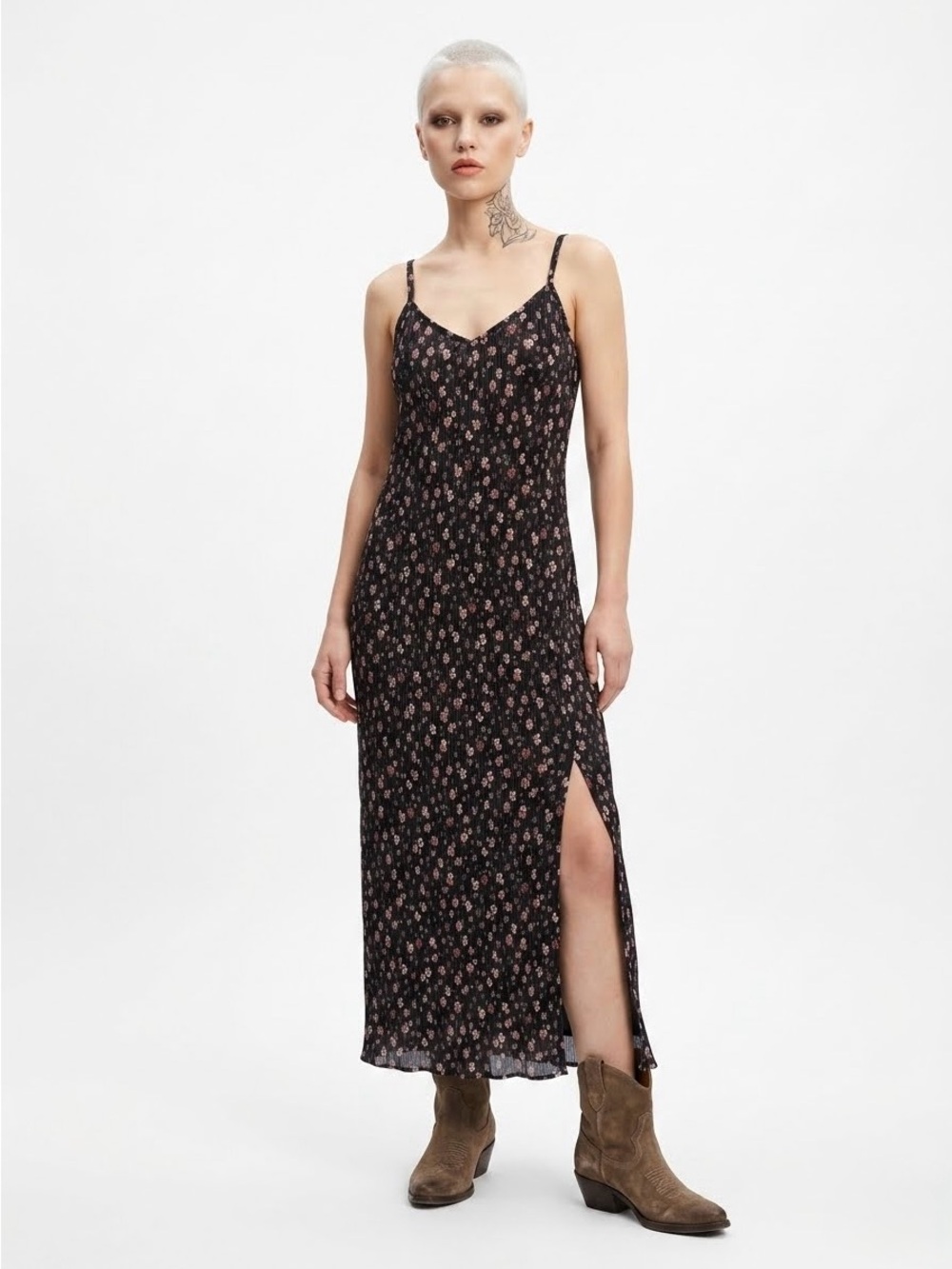 New 🔥 Floral Maxi Dress